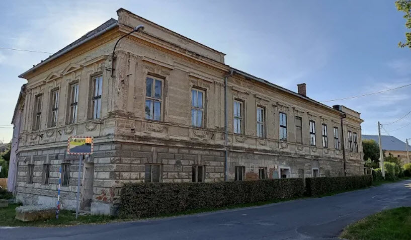Zámek Dlouhá Loučka, Czech Republic (Czechia)